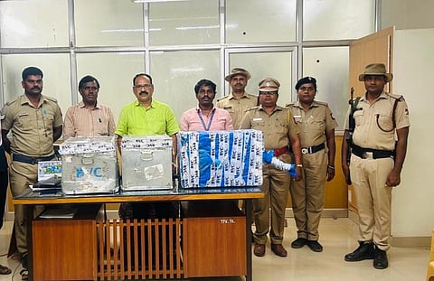 மதுரையில் ரூ.18 கோடி மதிப்பிலான 29.70 கிலோ தங்கம், வைரம் பறிமுதல்: பறக்கும் படை நடவடிக்கை