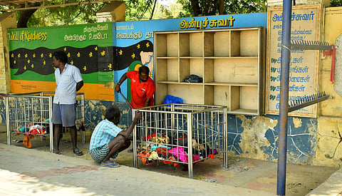 நெல்லையில் 7 ஆண்டுகளாக இருந்த அன்புச் சுவர் அகற்றம்: தேர்தல் நடத்தை விதிகள் காரணமாம்!