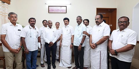 தொழிலதிபர்களுடன் முதல்வர் மு.க.ஸ்டாலின்