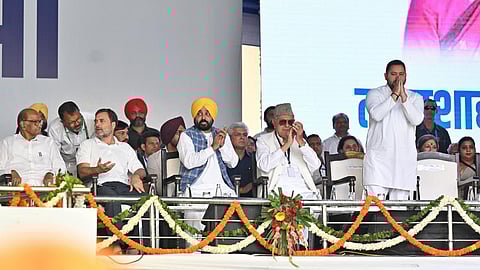 “மேட்ச் ஃபிக்ஸிங் இல்லாமல் தேர்தலில் 400 சீட் சாத்தியமில்லை” - ராகுல் காந்தி தாக்கு