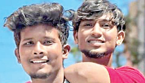 விபத்தில் உயிரிழந்த அபிஷேக், விவேக்