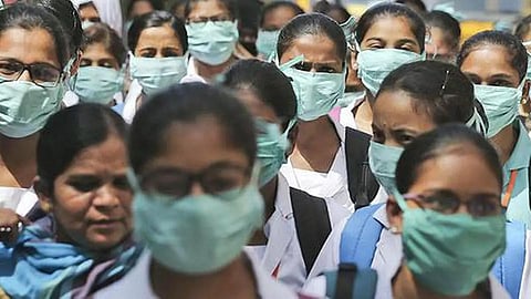 சிறந்த செவிலியர் விருதுக்கு கிராம சுகாதார செவிலியர்கள் விண்ணப்பிக்கலாம்: சென்னை ட்வின்டெக் ஹெல்த்கேர் அகாடமி அறிவிப்பு