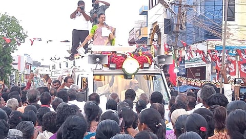 மகனுக்காக இறுதிகட்ட பிரச்சாரத்தில் பிரேமலதா தீவிரம்: விருதுநகர் தொகுதியில் முந்துமா முரசு?