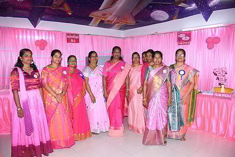 செல்ஃபி பாயின்ட் முதல் குழந்தைகள் விளையாடும் இடம் வரை: மதுரை முன்மாதிரி பூத்களில் அசத்தல்!