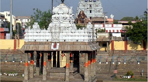 திருவல்லிக்கேணியில் விழா | பார்த்தசாரதி கோயில் பிரம்மோற்சவம் கொடியேற்றத்துடன் நாளை தொடக்கம்