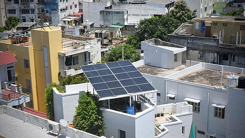 பிரதமரின் சூரியவீடு திட்டத்தின்கீழ் தமிழகத்தில் 40 ஆயிரம் பேர் விண்ணப்பம்