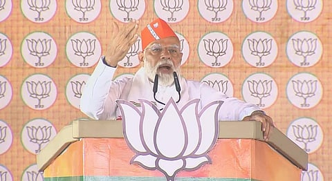 மத அடிப்படையில் இடஒதுக்கீடு வழங்க காங்கிரஸ் திட்டம்: பிரதமர் மோடி குற்றச்சாட்டு