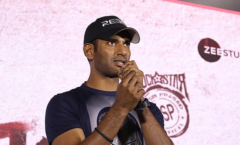 “எதற்கு தயாரிப்பாளர்களுக்கு இத்தனை சங்கங்கள்?” - நடிகர் விஷால் காட்டம்