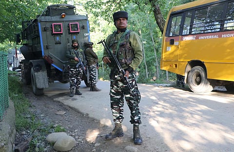 ஜம்மு காஷ்மீரில் துப்பாக்கிச் சூடு: 2 தீவிரவாதிகள் உயிரிழப்பு