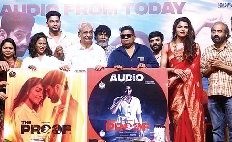 சினிப்பேச்சு: இடைவேளை இல்லாத படம்!