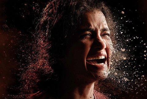 அனுபமா பரமேஸ்வரனின் ’லாக்டவுன்’ ஃபர்ஸ்ட் லுக்