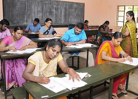 அரசு பள்ளிகளில் முதுகலை பட்டதாரி ஆசிரியர் காலி இடங்கள் பட்டியல் தயாரிப்பு: டிஆர்பி தேர்வுக்கு விரைவில் அறிவிப்பு