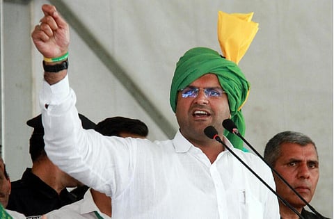 துஷ்யந்த் சவுதாலா