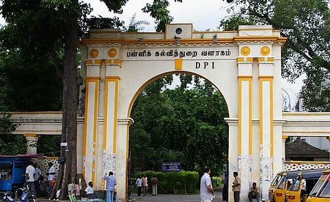 நலத்திட்ட தகவல்களை பெற்றோருக்கு பகிர வாட்ஸ்-அப் தளம்: பள்ளிக்கல்வி துறை புதிய முயற்சி