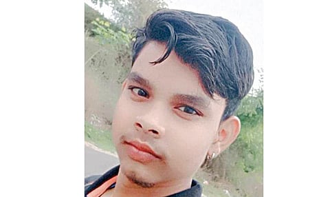 ஆகாஷ்குமார்