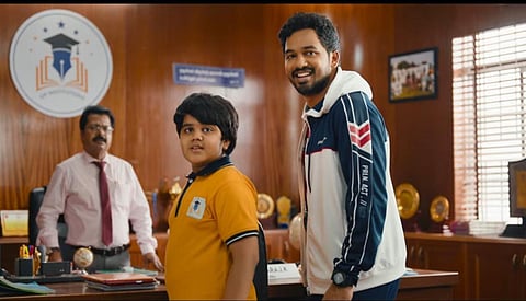 சீரியஸான கதைக்களத்தில் ‘ஜாலி’ - ஹிப்ஹாப் ஆதியின் ‘PT சார்’ ட்ரெய்லர் எப்படி?