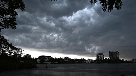 கேரளாவில் தென்மேற்கு பருவமழை மே 31-ல் தொடங்கும்: தமிழகத்தில் மே 20 வரை கனமழை வாய்ப்பு