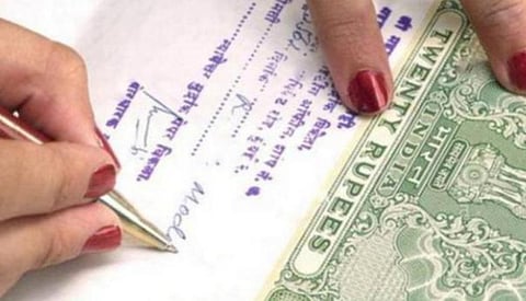 பத்திரப் பதிவு வழிகாட்டி மதிப்பு 70% உயர்த்த திட்டம்: சாதாரண மக்கள், விவசாயிகள் அச்சம்