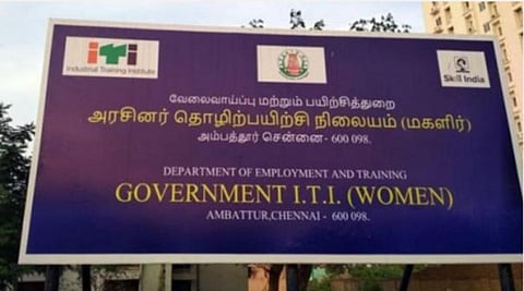 மாதாந்திர உதவி தொகையுடன் அம்பத்தூர் அரசு ஐடிஐ-யில் பல்வேறு தொழிற்பயிற்சிகள்: பெண்கள் விண்ணப்பிக்க அழைப்பு