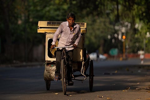 மே.21 வரை வடமாநிலங்களில் கடும் வெப்ப அலை வீசும்: இந்திய வானிலை ஆய்வு மையம்