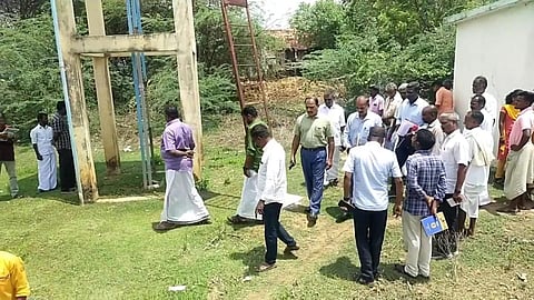 சாதிய பாகுபாடு புகார்: ஐகோர்ட் உத்தரவின் பேரில் சிபிசிஐடி போலீஸார் விசாரணை @ புதுக்கோட்டை 