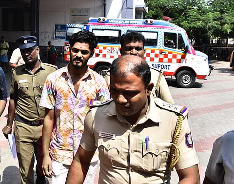 மதுரை | ஆவணங்களுடன் ஆஜராக டிடிஎஃப் வாசனுக்கு போலீஸ் சம்மன்