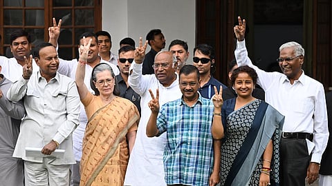 “டெல்லியிலேயே இருக்க வேண்டும்” - இண்டியா கூட்டணியினருக்கு காங்கிரஸ் அழைப்பு