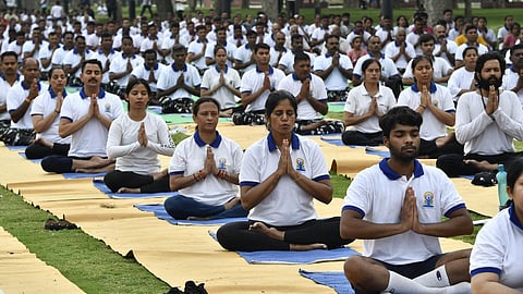 மைசூரில் தேசிய யோகா ஒலிம்பியாட் போட்டிகள்: மாணவர்களை தேர்வு செய்ய கல்வி துறை உத்தரவு