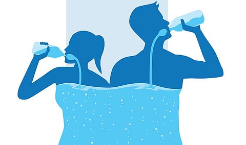 பழரசம் பருகி நீரிழப்பைத் தவிர்ப்போம்