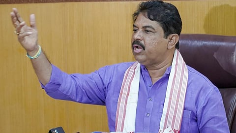 முதல்வர் சித்தராமையா பதவி விலக வேண்டும்: கர்நாடக எதிர்க்கட்சி தலைவர் வலியுறுத்தல்