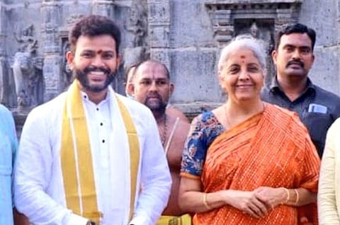 ராம்மோகன் நாயுடு, நிர்மலா சீதாராமன் | கோப்புப் படம் - படம் உதவி - எக்ஸ் தளம்