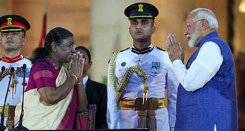 3-வது முறை பிரதமராக பதவியேற்றார் மோடி: அமித் ஷா, ராஜ்நாத் சிங் உள்ளிட்ட 71 அமைச்சர்களும் பதவியேற்பு