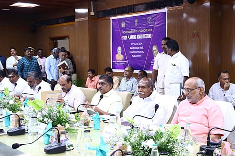 புதுச்சேரியில் ரூ.12,700 கோடிக்கு பட்ஜெட் தாக்கல் செய்ய திட்டம்: ஆளுநர் தகவல் 