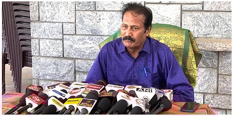 கோவையில் செய்தியாளர்களிடம் பேசிய புதிய தமிழகம் கட்சியின் தலைவர் கிருஷ்ணசாமி. 