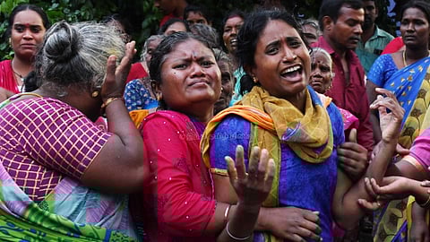 கண்ணீரில் கள்ளக்குறிச்சி: கள்ளச் சாராய உயிரிழப்பு 40 ஆக அதிகரிப்பு - முழு விவரம்