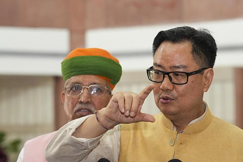 செய்தியாளர்களிடம் பேசிய கிரண் ரிஜிஜு