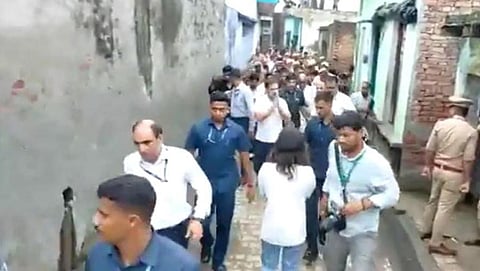 ஹாத்ரஸ் கூட்ட நெரிசல் சம்பவம்: ராகுல் காந்தி நேரில் ஆறுதல்