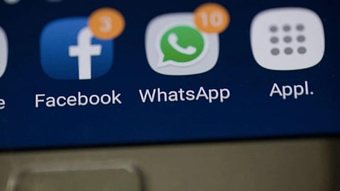 அனைத்து சமூக வலைதளங்களுக்கும் 6 நாட்கள் தடை @ பாகிஸ்தான்