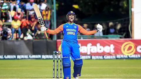 “யுவராஜ் சிங் பெருமை அடைந்தார்” - சதம் விளாசிய அபிஷேக் சர்மா