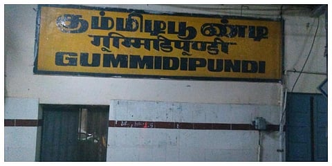 திருவள்ளூர் விவகாரம்: தீக்குளித்த இளைஞரின் உடலை வாங்க 3-வது நாளாக மறுப்பு - குடும்பத்தினர் கோரிக்கை என்ன?