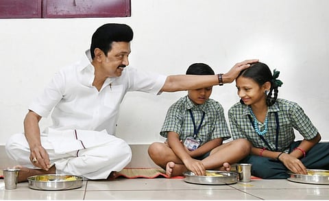 ‘‘முத்தான திட்டங்களால் முதன்மை மாநிலமாக மிளிர்கிறது தமிழகம்’’ - மாநில அரசு பெருமிதம்