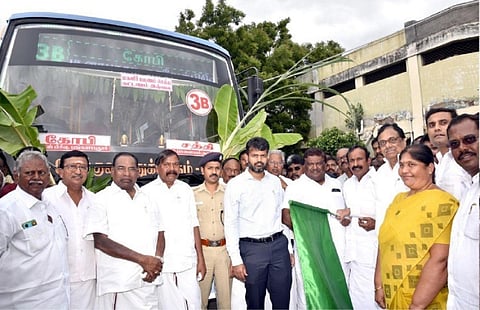 தமிழகம் முழுவதும் நிறுத்தப்பட்ட 800 வழித்தடங்களில் மீண்டும் பேருந்துகள் இயக்கம்: அமைச்சர் தகவல்