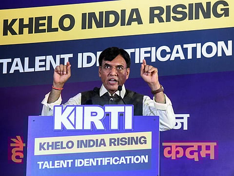 “100 நாட்களுக்குள் ஒரு லட்சம் தடகள வீரர்கள் அடையாளம் காணப்படுவர்” - மத்திய அமைச்சர் தகவல்