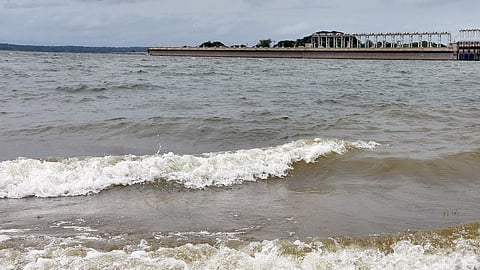 கிருஷ்ணராஜ சாகர் அணை நிரம்புகிறது