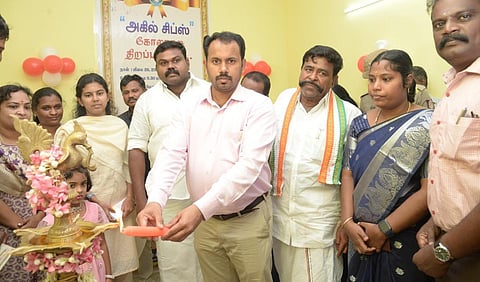 தென்காசி: சிப்ஸ் தயாரிக்கும் தொடக்க வேளாண்மைக் கூட்டுறவு கடன் சங்கம்!