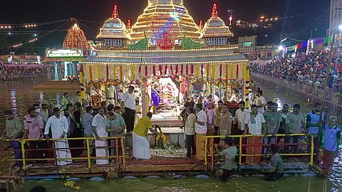 திருத்தணி சுப்பிரமணிய சுவாமி கோயிலில் ஆடி கிருத்திகை திருவிழா இன்று தொடக்கம்: 560 சிறப்பு பேருந்துகள் இயக்கம்