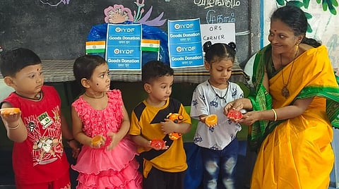 கொஞ்சம் பேச்சு; நிறைய பாட்டு!