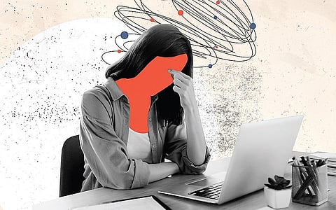 என் பாதையில்: வீடு, வேலை இரண்டிலும் பெண்ணுக்கே நெருக்கடி