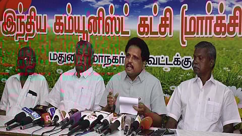 மதுரை எம்பி சு.வெங்கடேசன் மற்றும் மார்க்சிஸ்ட் கட்சியினர்