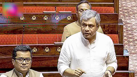 “யுபிஏ ஆட்சியில் ஆண்டுக்கு 171 ஆக இருந்த ரயில் விபத்துகள் மோடி ஆட்சியில் 68 ஆக குறைந்துள்ளன” - ரயில்வே அமைச்சர்